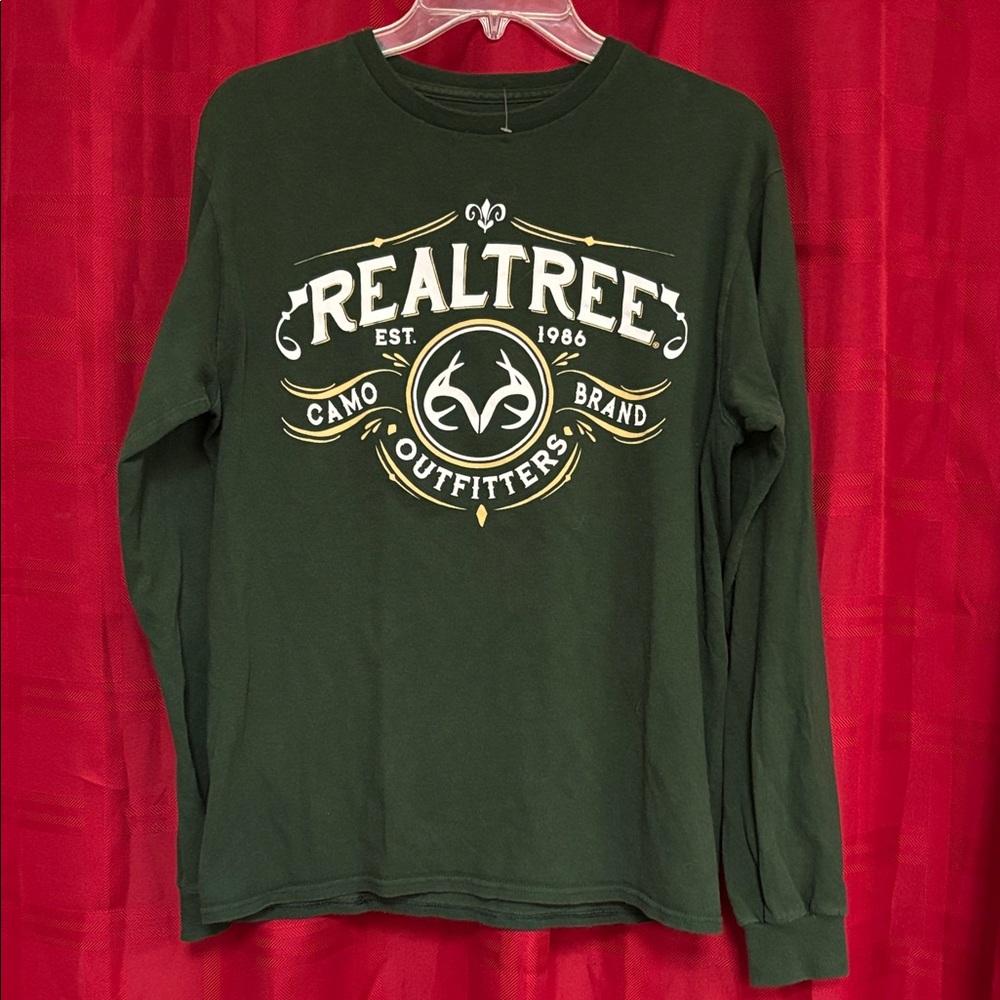 Realtree Dark Green Camo Outfitters Shirt